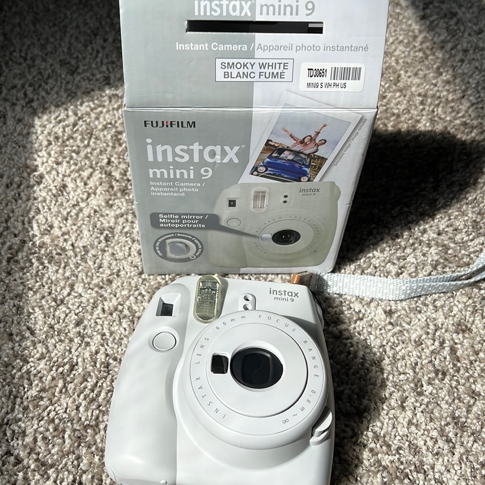 Fujifilm Instax Mini 9 Camera